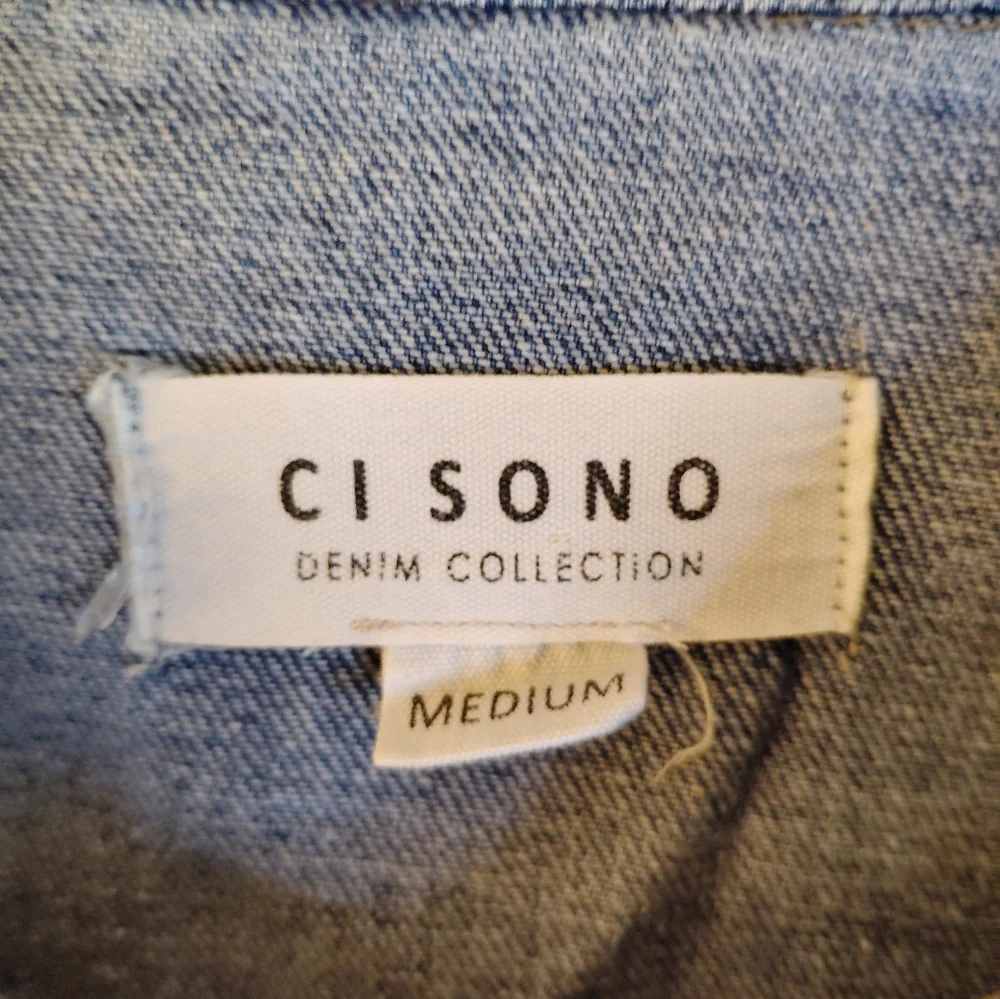 Ci Sono Blue Classic Jean Jacket - Picture 3 of 5